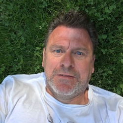 Andrew Kötting
